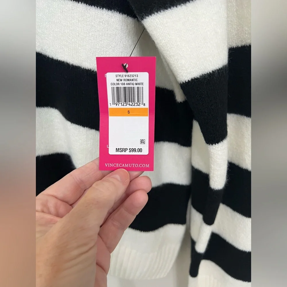 Vince Camuto Preppy Sweater NWT - Picture 4 of 6